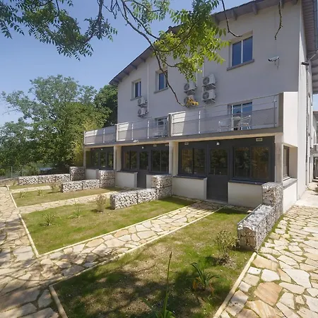 Appart-hotel Du Apart Otel *